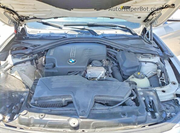 WBA8E1G57HNU13993 2017 BMW 3 SERIES Silver Вид підкапотного простору