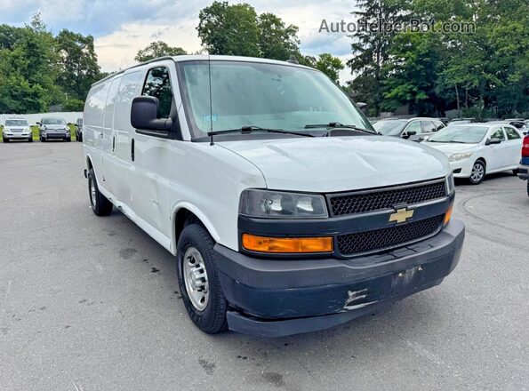 1GCWGBFB2K1196904 2019 CHEVROLET EXPRESS White Вид спереду
