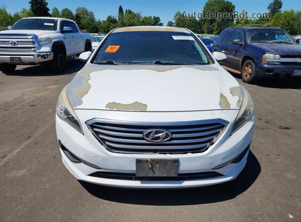 5NPE24AF1HH485046 2017 HYUNDAI SONATA White Widok z tyłu