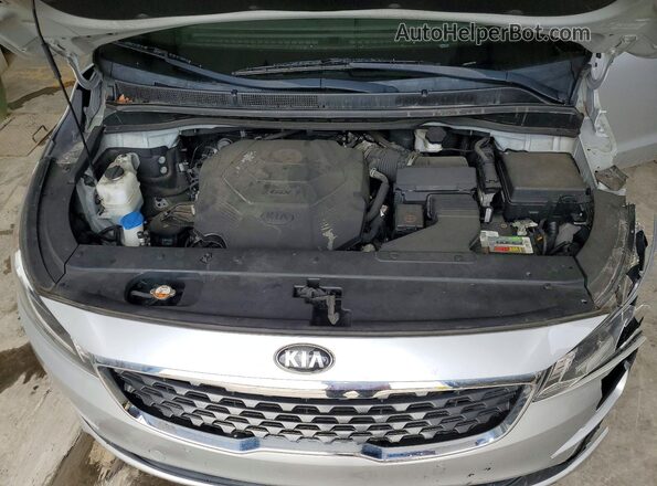 KNDMB5C13M6674515 2021 KIA SEDONA Silver VIN კოდის სტიკერის ხედი