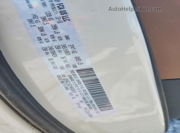 2C4RC1GG7HR659072 2017 CHRYSLER PACIFICA White Սալոնի 360 աստիճան տեսք