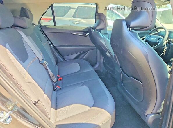 KNDCP3LE5T5329155 2026 KIA NIRO Gray Հետևի նստատեղերի տեսք