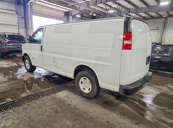 1GCWGAF18K1217255 2019 CHEVROLET EXPRESS White Rear right