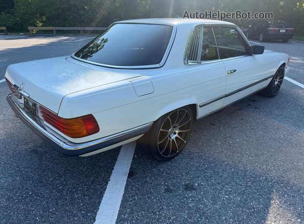 10702212007398 1979 MERCEDES-BENZ 280 Белый Вид спереди