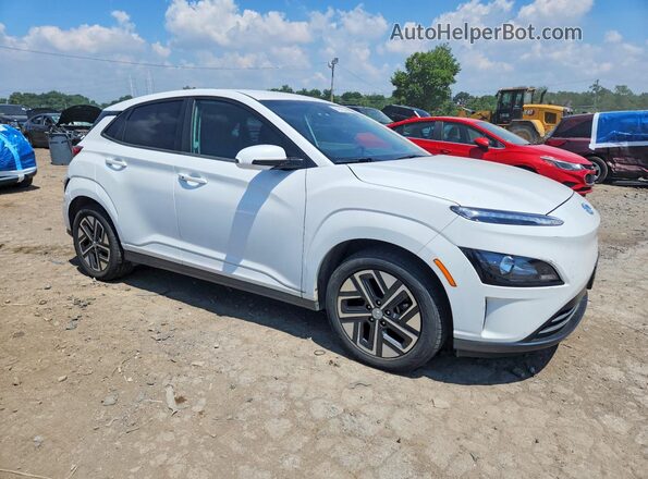 KM8K23AGXPU190906 2023 HYUNDAI KONA Белый Вид спереди