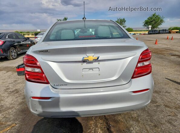 1G1JB5SG1H4146877 2017 CHEVROLET SONIC Silver Vista trasera