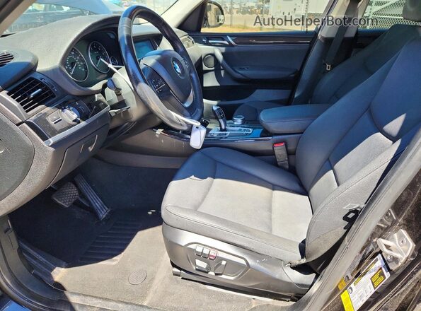 5UXWZ7C30H0V89219 2017 BMW X3 Black Widok deski rozdzielczej