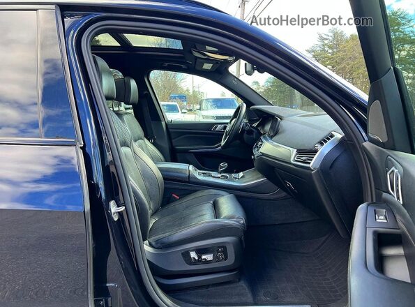 5UXJU2C51KLN64669 2019 BMW X5 Blue Հետևի տեսք