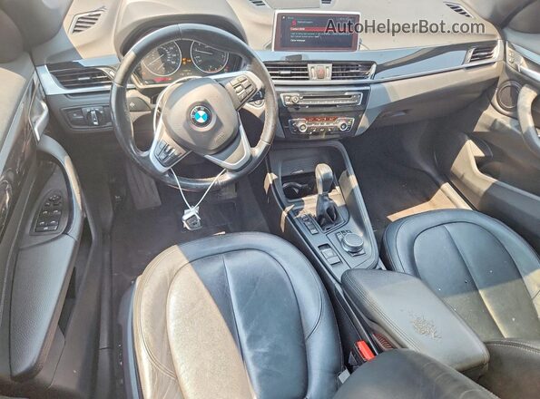 WBXHT3C30J5K25396 2018 BMW X1 Gray Instrument cluster view