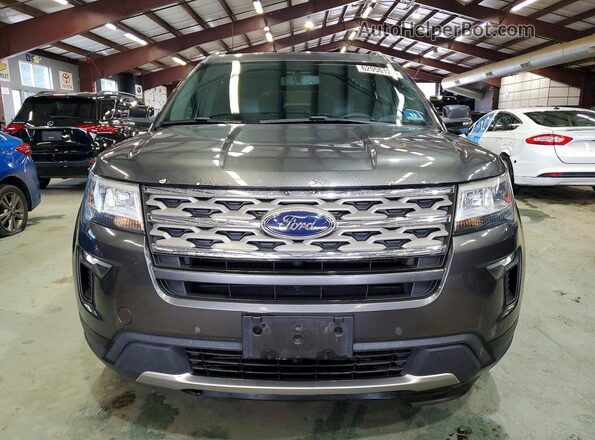 1FM5K8DH3JGB24878 2018 FORD EXPLORER Gray Widok z tyłu