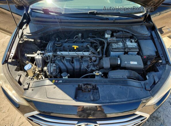5NPD84LF6HH001461 2017 HYUNDAI ELANTRA Черный Вид подкапотного пространства
