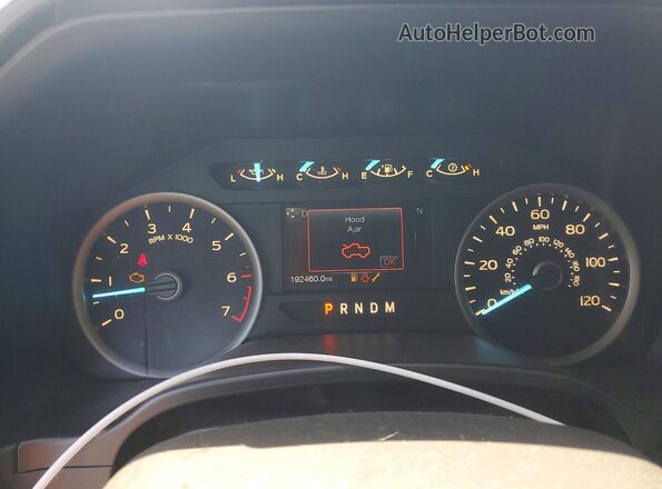 1FTEW1EG0JFB05538 2018 FORD F150 Black Հետևի նստատեղերի տեսք