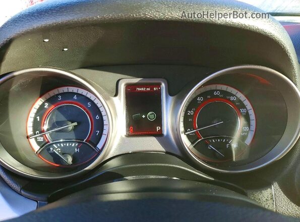 3C4PDCGBXJT252063 2018 DODGE JOURNEY Красный Вид задних сидений