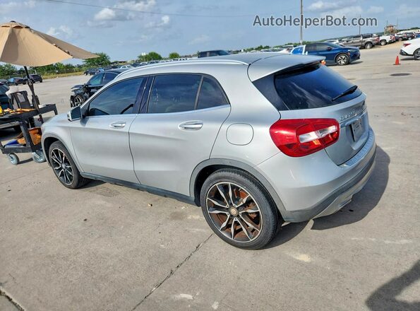WDCTG4EB2HJ339305 2017 MERCEDES-BENZ GLA-CLASS Silver Rear right