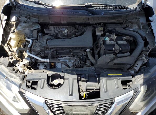 JN8AT2MT8HW396011 2017 NISSAN ROGUE Silver VIN sticker view