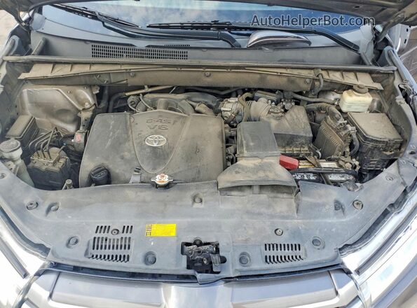 5TDKZRFH3HS526048 2017 TOYOTA HIGHLANDER Серебряный Вид подкапотного пространства
