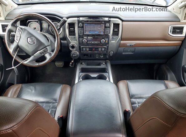 1N6BA1F4XGN512994 2016 NISSAN TITAN Синий Вид щитка приборов