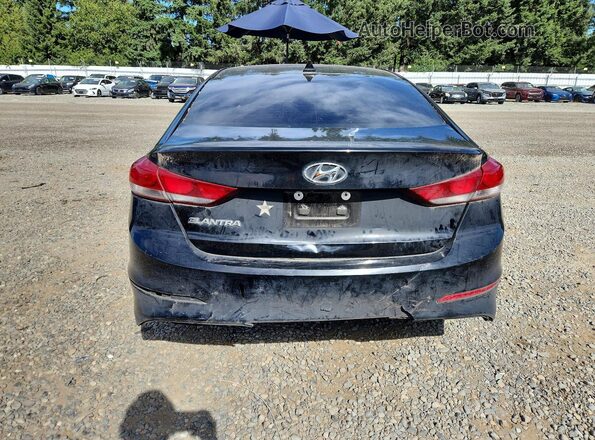 KMHD84LF2HU357908 2017 HYUNDAI ELANTRA Черный Вид салона спереди