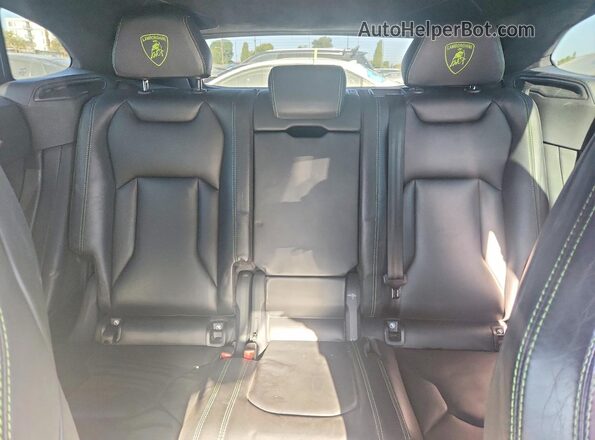 ZPBUA1ZL6KLA04680 2019 LAMBORGHINI ALL OTHER Black Rear interior view