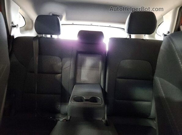 KM8J2CA43JU801576 2018 HYUNDAI TUCSON Red Rear interior view