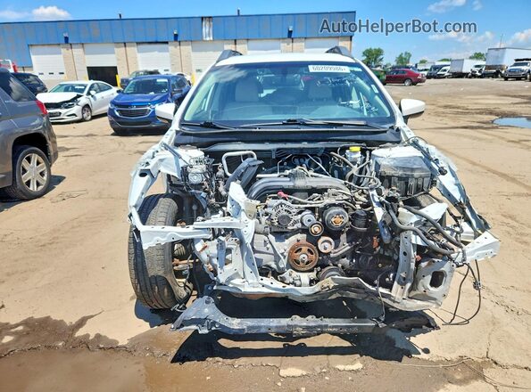 4S4BSAFC4K3220331 2019 SUBARU OUTBACK White Rear view