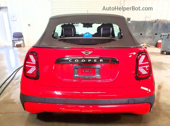 WMW23GX08T2Y33937 2026 MINI COOPER Красный Вид салона спереди
