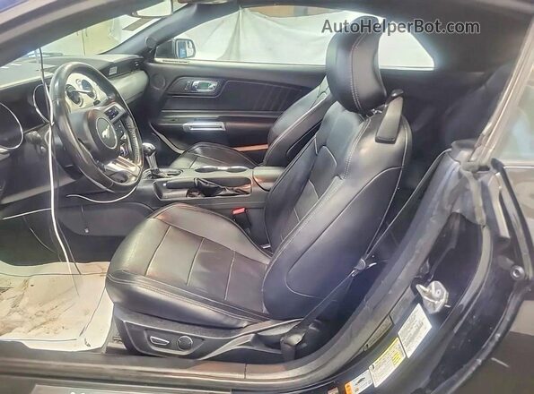 1FATP8FF5H5247912 2017 FORD MUSTANG Black Շարժիչի բաժամունքի տեսք