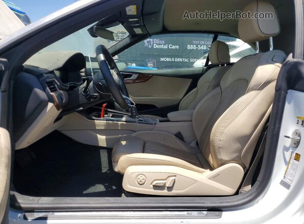 WAUWAGF58MN003611 2021 AUDI A5 White Widok deski rozdzielczej