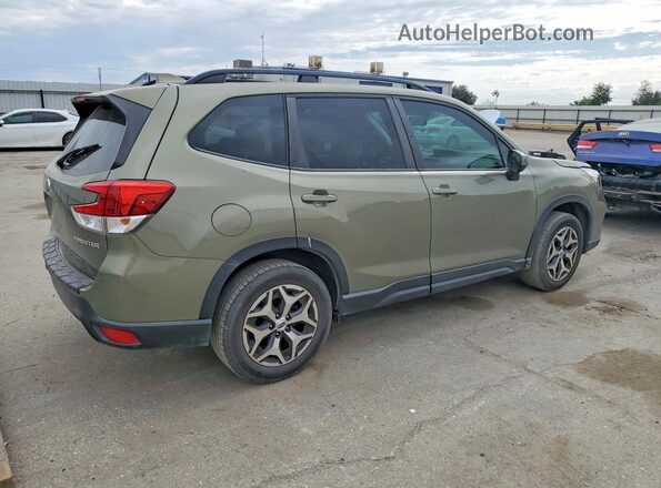 JF2SKAGC2KH592161 2019 SUBARU FORESTER Green Front right