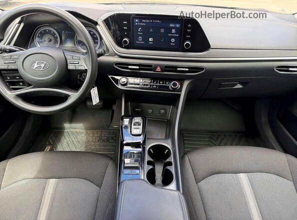 5NPEG4JA4MH074658 2021 HYUNDAI SONATA Black ხელსაწყოთა პანელის ხედი