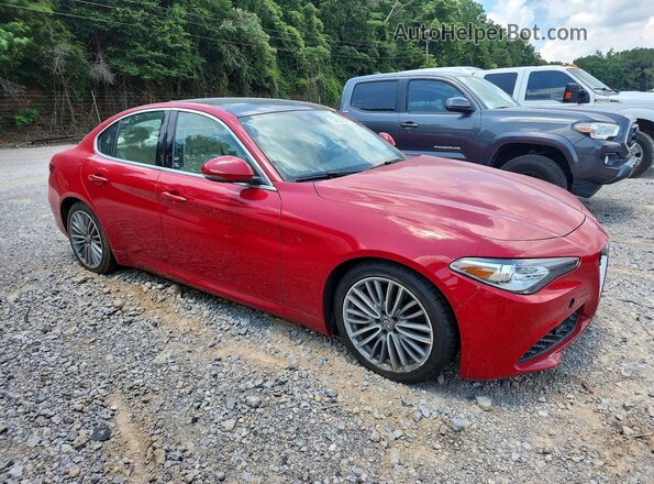 ZARFAECN8H7549319 2017 ALFA ROMEO GIULIA Red Դիմացի տեսք