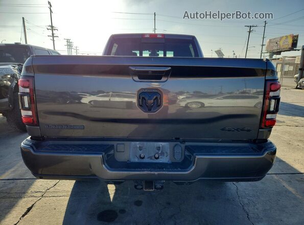 3C6UR5FJXPG518912 2023 RAM 2500 Gray Вид салону спереду