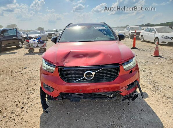 YV4162UM7L2207390 2020 VOLVO XC40 Red Vista trasera