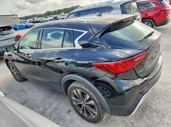 SJKCH5CR1JA057605 2018 INFINITI QX30 Black Հետևի աջ
