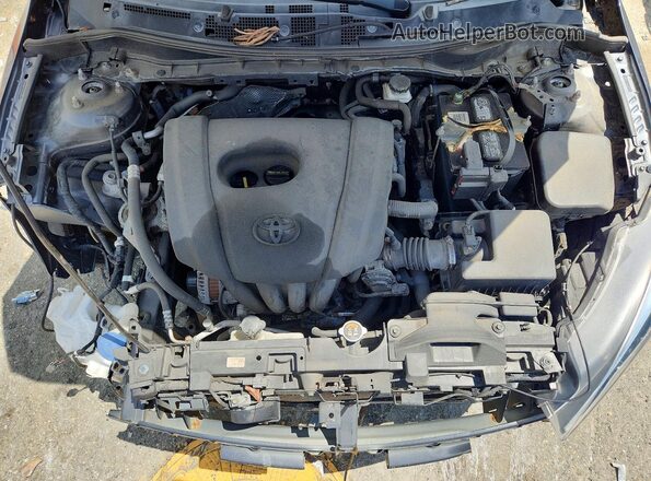 3MYDLBYV4JY305546 2018 TOYOTA YARIS Gray ძრავის განყოფილების ხედი