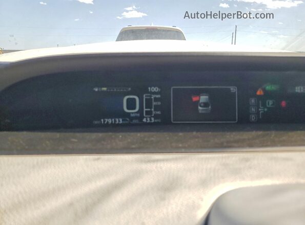 JTDKBRFU8H3032271 2017 TOYOTA PRIUS White Вид задніх сидінь