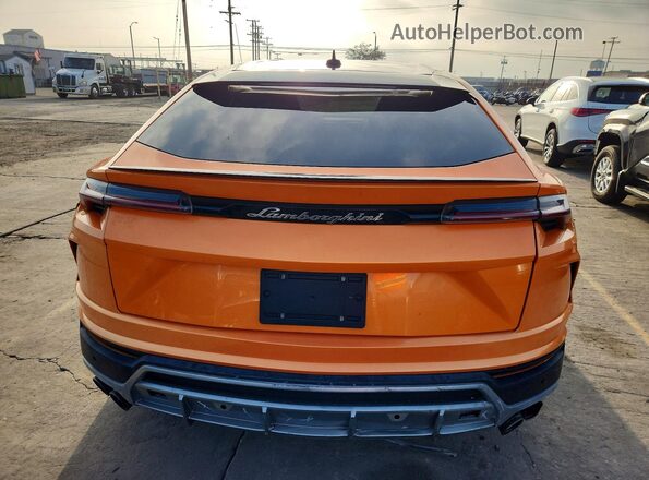 ZPBUA1ZL2NLA21237 2022 LAMBORGHINI URUS Оранжевый Вид салона спереди