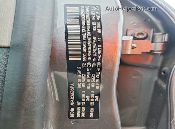 ZASFAKBN0J7B97991 2018 ALFA ROMEO STELVIO Gray 