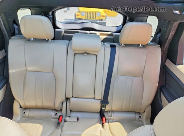 SALCR2BG0GH574515 2016 LAND ROVER DISCOVERY Black Widok wnętrza z tyłu