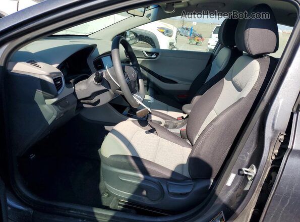 KMHC65LC2HU024282 2017 HYUNDAI IONIQ Gray Вид панелі приладів