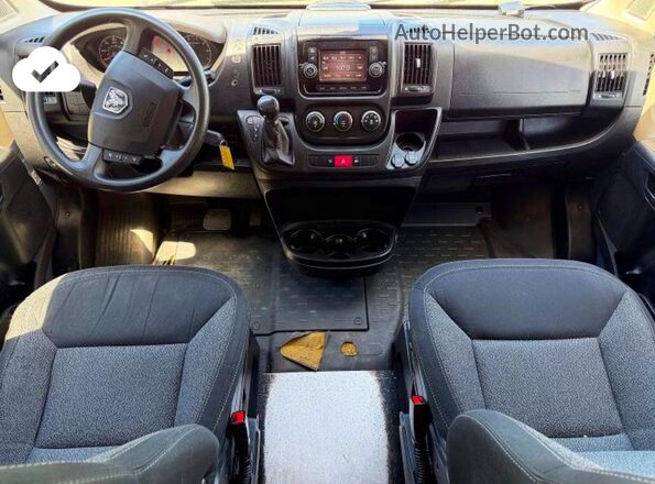 3C6URVJG8KE548815 2019 RAM PROMASTER Blue Vista de los asientos traseros
