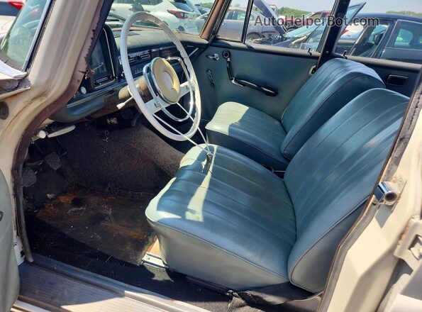 11011010104428 1964 MERCEDES-BENZ 190 White Dashboard view