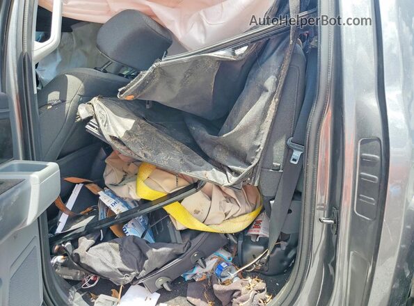 1FTFW1E87NKF23427 2022 FORD F150 Gray Widok wnętrza z tyłu