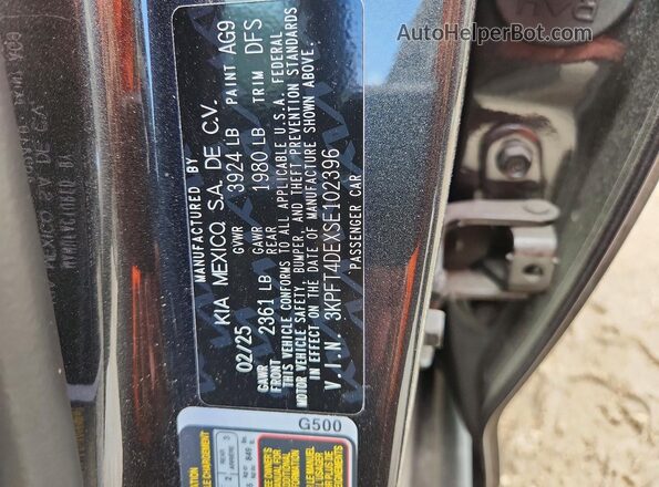 3KPFT4DEXSE102396 2025 KIA K4 Black Vista de la etiqueta del VIN