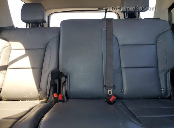 1GNERHKW4KJ134140 2019 CHEVROLET TRAVERSE White უკანა სალონის ხედი