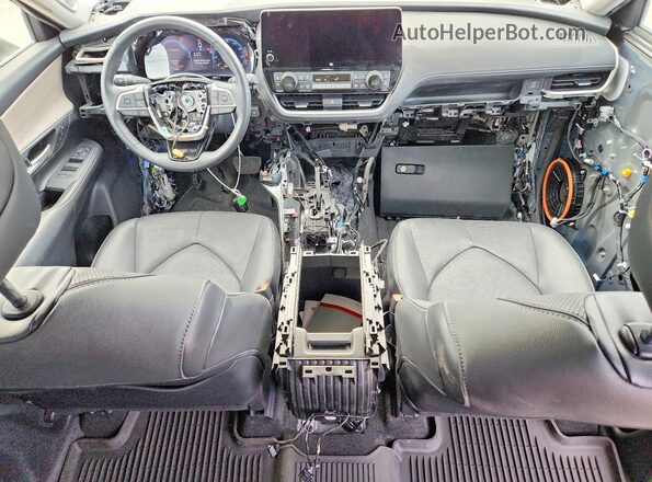 5TDACAB50RS017238 2024 TOYOTA GRAND Blue Vista del cuadro de instrumentos