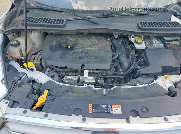 1FMCU0JD1HUB12664 2017 FORD ESCAPE White Вид підкапотного простору
