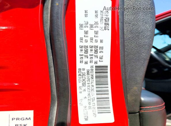 1C4SDJCTXHC785601 2017 DODGE DURANGO Red 360 interior view