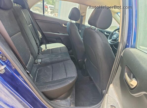 3KPA25AB1KE218793 2019 KIA RIO Blue Vista interior trasera