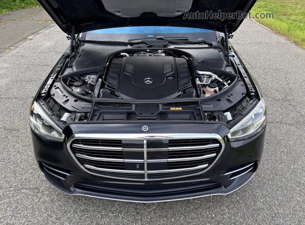 W1K6G7GB4RA288415 2024 MERCEDES-BENZ S-CLASS Black Սալոնի դիմացի տեսք